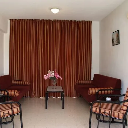 Paphiessa & 3* Pafos